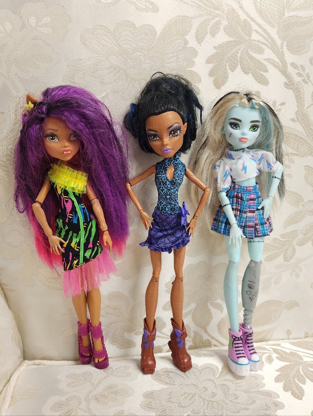 MONSTER HIGH ELECTRIFIED CLAWDEEN WOLF, Frankie Stein, & Robecca Steam Dolls